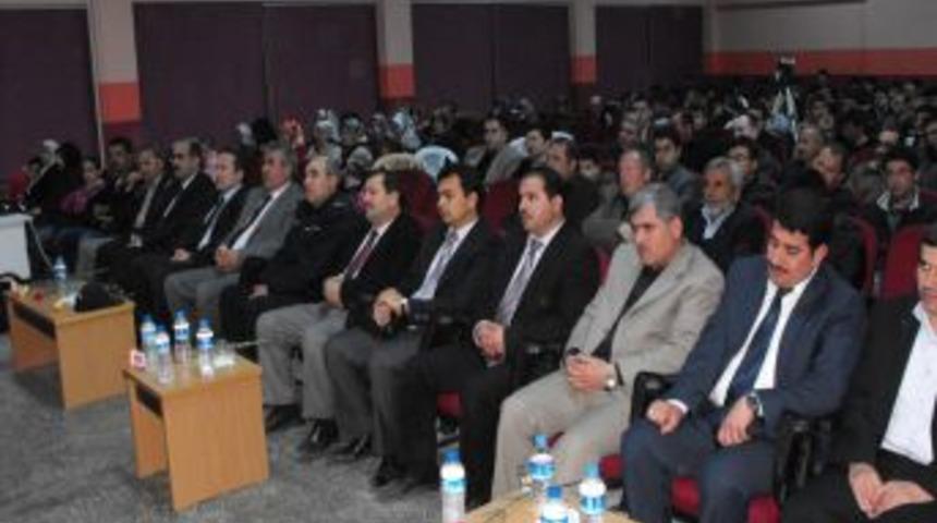 G&Ouml;K&Ccedil;EDER'den 'Alemlere Rahmet Hz. Muhammed' konulu konferans