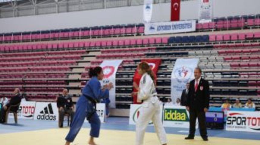Adıyaman &Uuml;niversitesi, Judo Şampiyonası'na ev sahipliği yapıyor