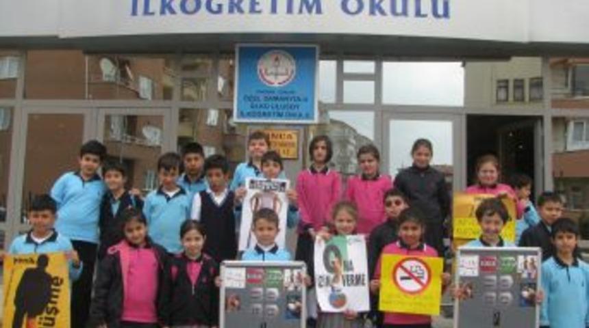 &Ouml;ğrenciler 'Sevdiklerimi Kurtarıyorum Projesi' ile sigaraya savaş a&ccedil;tı