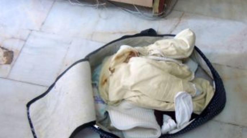 Bebek &ccedil;antasından 4 kilo eroin &ccedil;ıktı