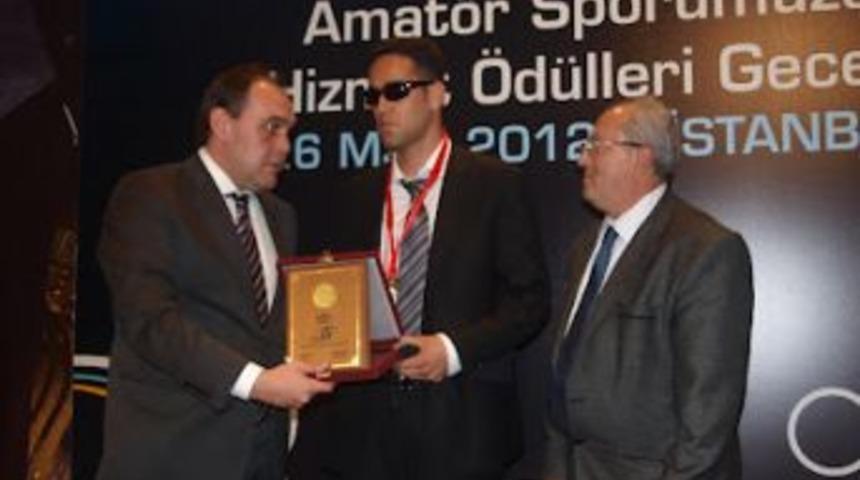 TASKK'dan başarılı sporculara &ouml;d&uuml;l