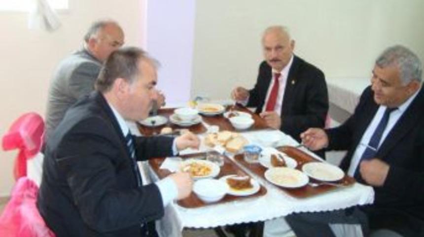 H&uuml;k&uuml;met konağı yemekhanesi a&ccedil;ıldı