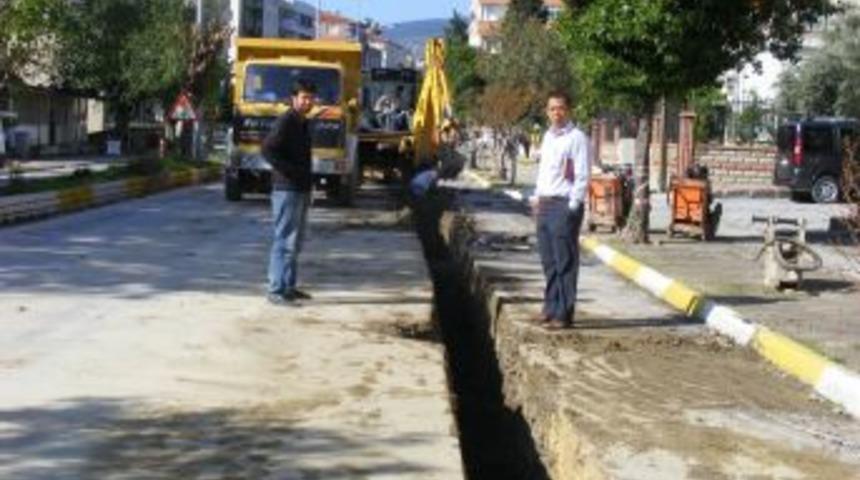 S&ouml;ke'de doğalgaz ana hat d&ouml;şeme &ccedil;alışmaları başladı