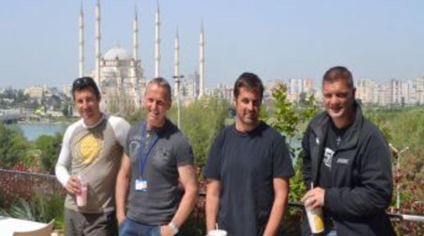 James Bond'un oyuncuları Adana'yı mesken tuttu