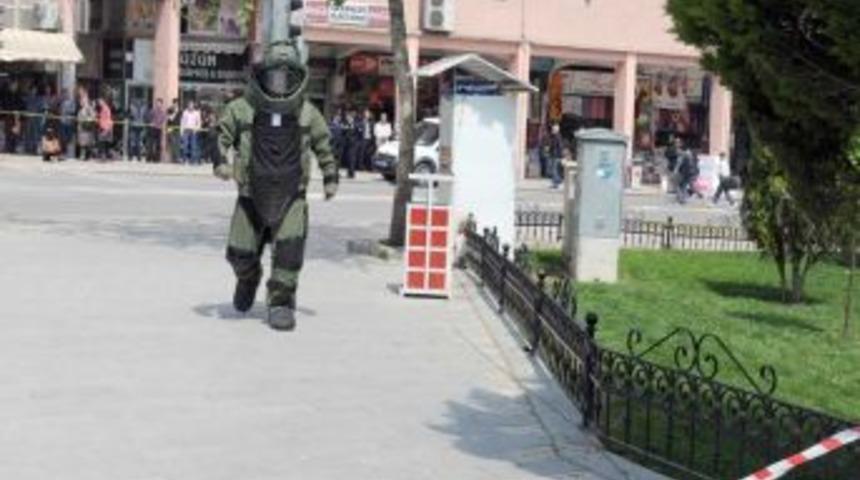 Denizli'de boş paket korkuttu