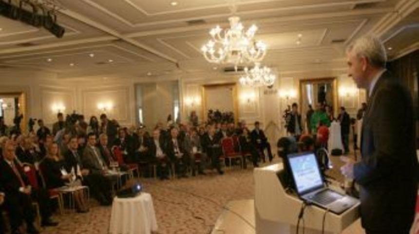 Savunma sanayi kendi 'motor&rsquo;unu arıyor