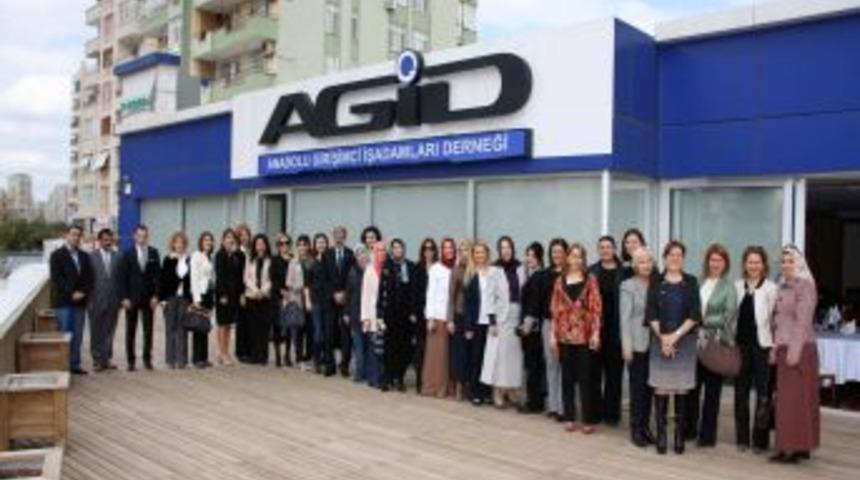 İVİAD &uuml;yesi iş kadınları yatırım i&ccedil;in Adana'ya geldi