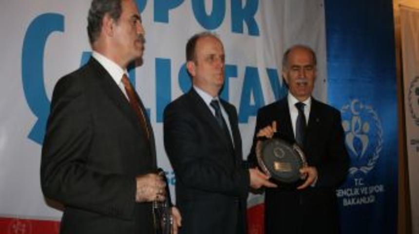 Bursa 1. Spor &Ccedil;alıştayı başladı