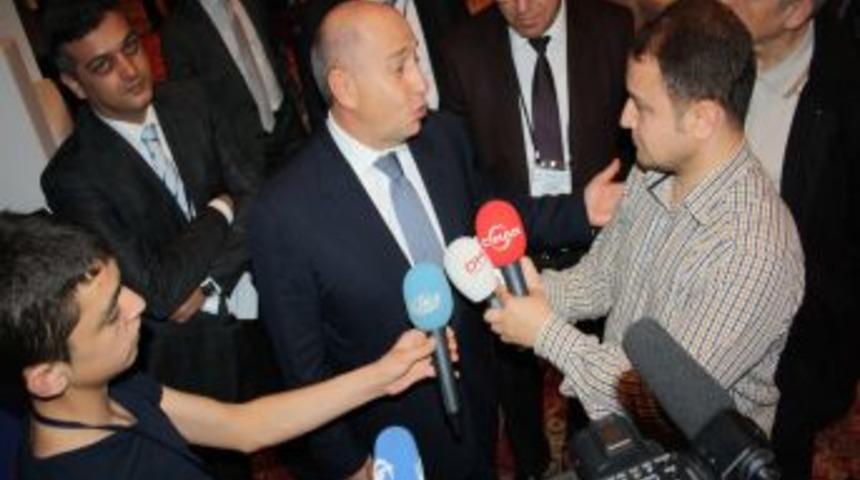 Nihat &Ouml;zdemir: Aziz Yıldırım aday olacaktır