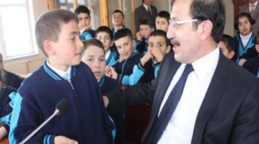 Başkan Bulutlar &ouml;ğrencilere ders verdi