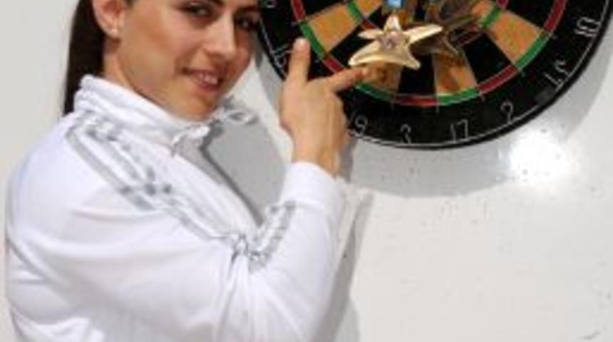 Sibel Şimşek: G&ouml;zyaşlarıyla Avrupa şampiyonluğuna ulaştım