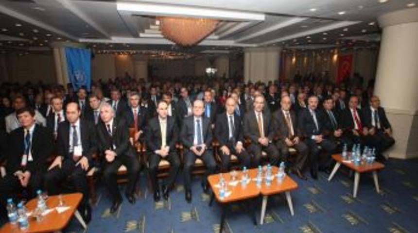 Spor Şurası&rsquo;nın ilk ayağı Bursa&rsquo;da başladı
