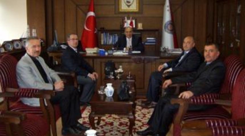 T&Uuml;MDER'den Emniyet M&uuml;d&uuml;r&uuml; Hulusi &Ccedil;elik'e kutlama ziyareti