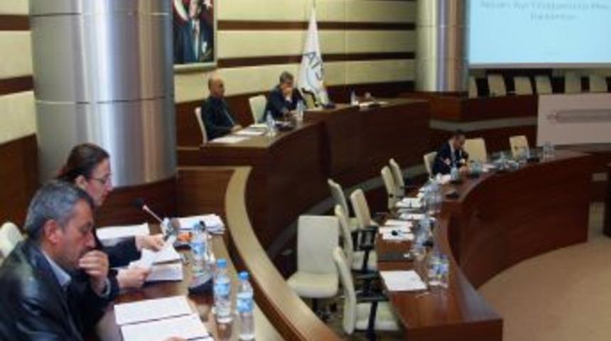 Sır gibi saklanan &lsquo;usuls&uuml;zl&uuml;k raporu&rsquo; ATSO meclis &uuml;yelerine okundu
