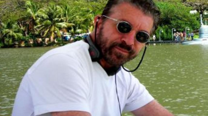 &Uuml;nl&uuml; y&ouml;netmeni Booby Roth Bursa'da