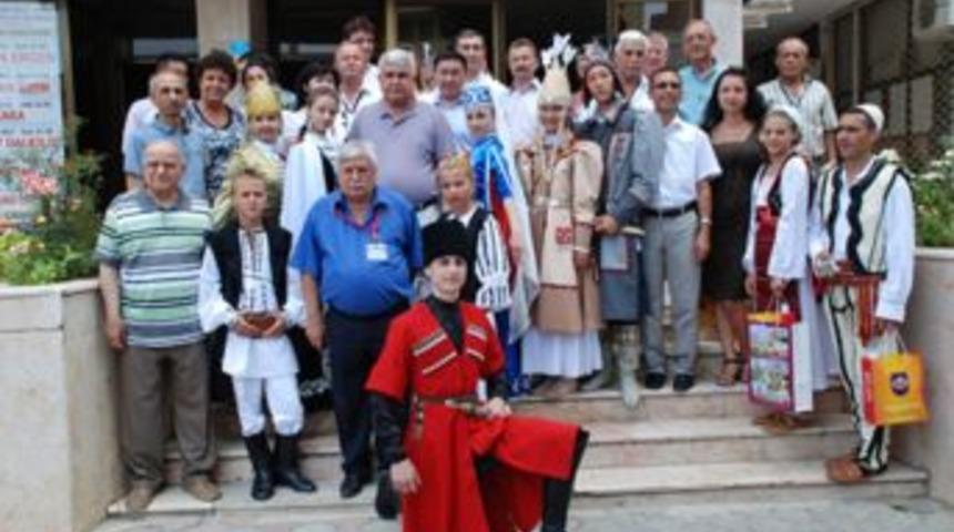 Yabancı gruplar belli oldu