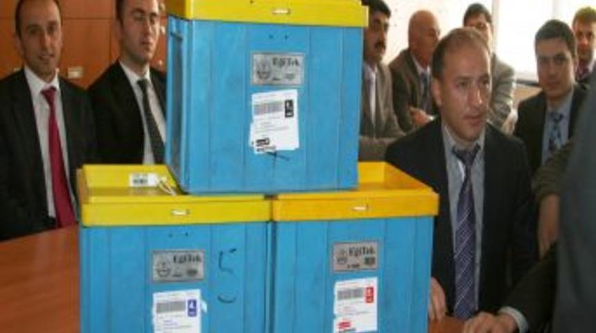 Vezirk&ouml;pr&uuml;'de ehliyet sınavları 10 yıl aradan sonra yeniden başladı