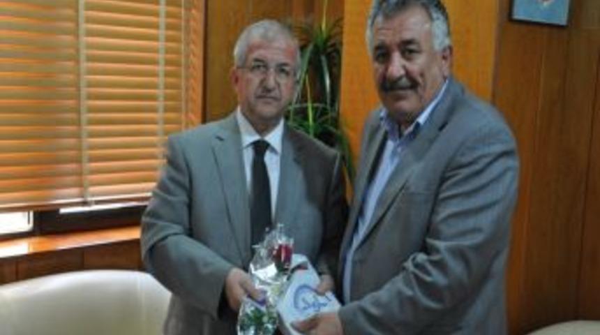 İl M&uuml;ft&uuml;s&uuml; Arvas'tan Başkan Sadak'a davet