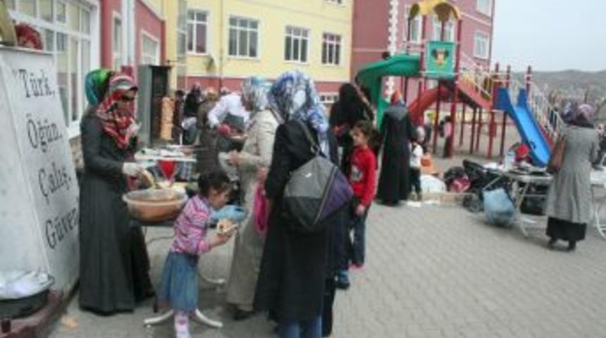 Nevşehir Kınalı Eller Derneği&rsquo;nden bahar şenliği