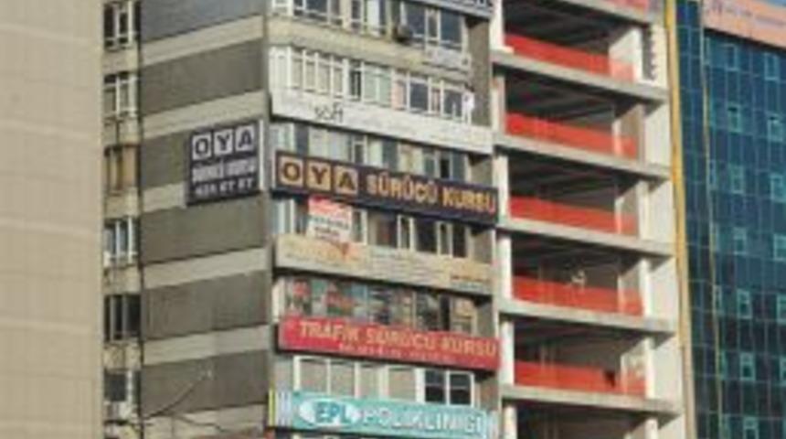 Büyükşehir Belediyesi'den mükelleflere tabela vergisi uyarısı