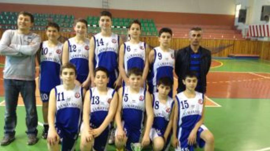 Samanyolu Koleji, basketbolda engel tanımıyor