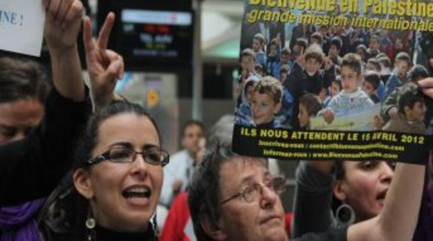 Avrupalı aktivisler İsrail'i protesto etti