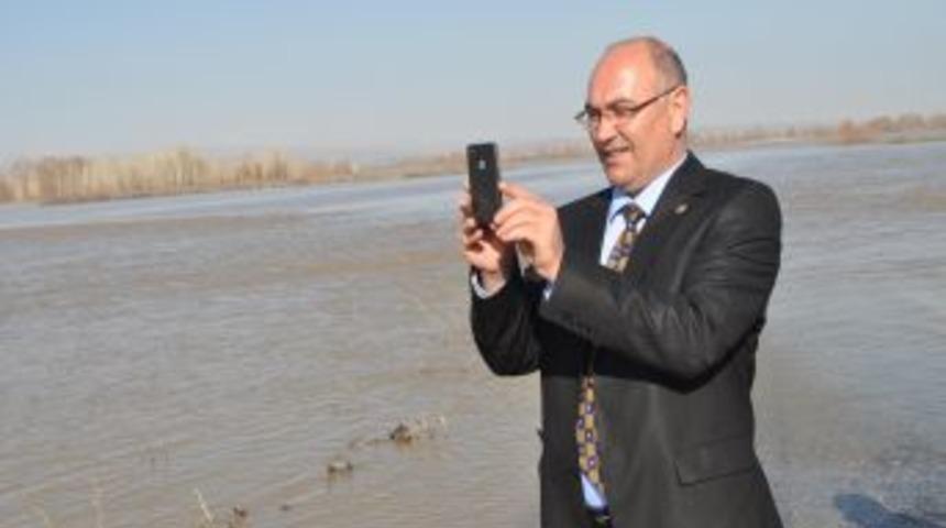 AK Partili &Ccedil;akar: Karla m&uuml;cadele i&ccedil;in en fazla &ouml;denek alan il, Muş'tur