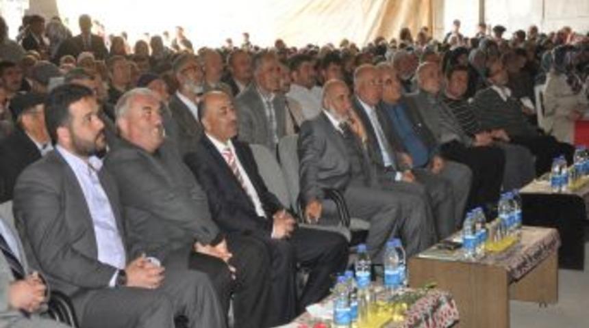 &Ccedil;iğdemli'de Kutlu Doğum coşkusu salona sığmadı