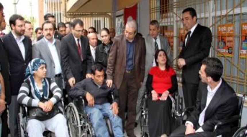 Bakan Eker: Diyarbakır'da engellilere 1 milyon 400 bin TL &ouml;deme yaptık