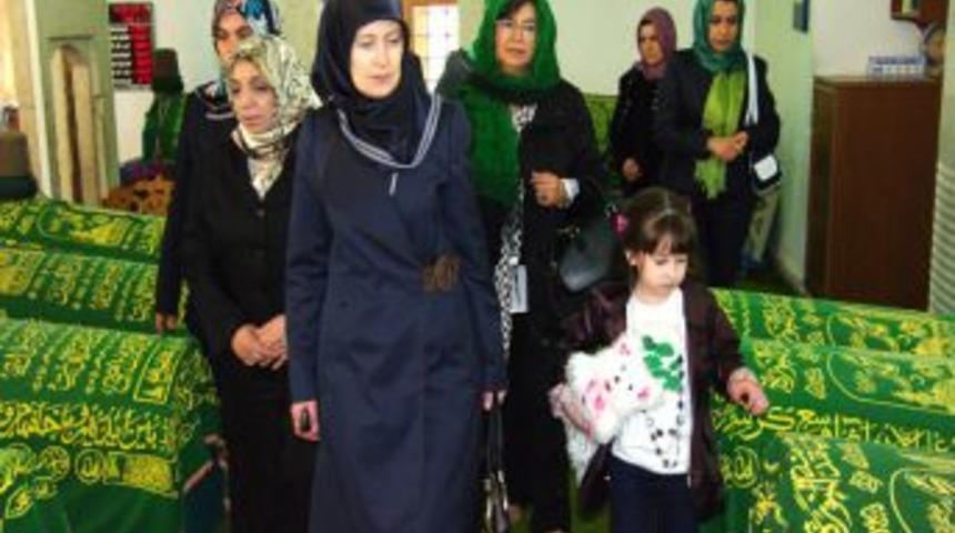 Bayan Akdağ, Karaman&rsquo;ın tarihi yerlerini gezdi