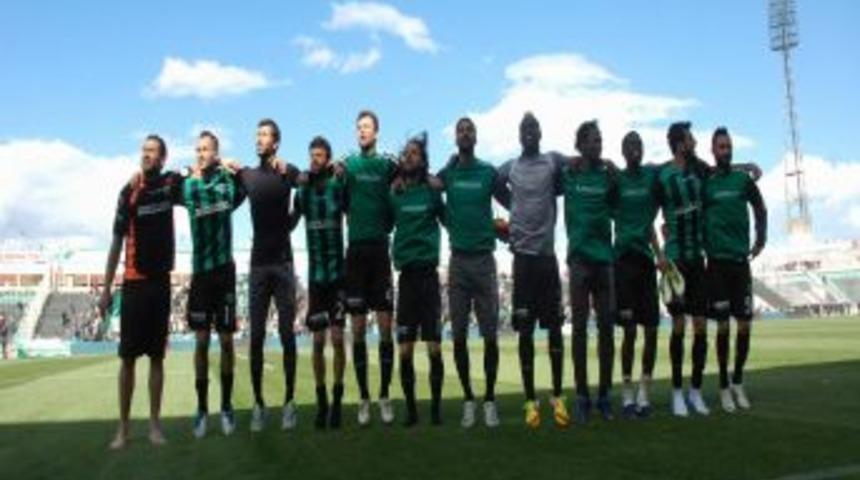 Denizlispor'da Farklı Galibiyetin Sevinci Yaşanıyor