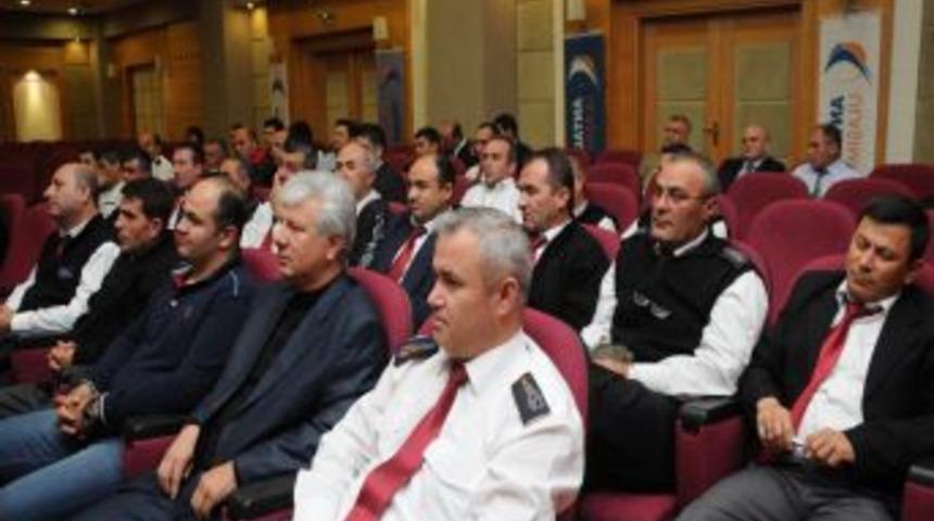 Şof&ouml;r ve vatmanlar eğitimden ge&ccedil;ti
