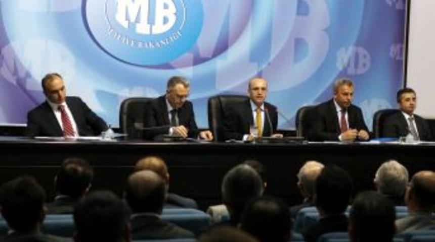 Bakan Şimşek: G&ouml;stergeler, y&uuml;zde 4'l&uuml;k b&uuml;y&uuml;menin gelişeceğini g&ouml;steriyor