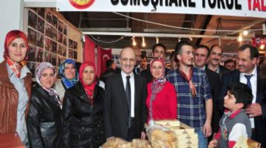 Bakan Bayraktar, G&uuml;m&uuml;şhane G&uuml;nleri'ne katıldı