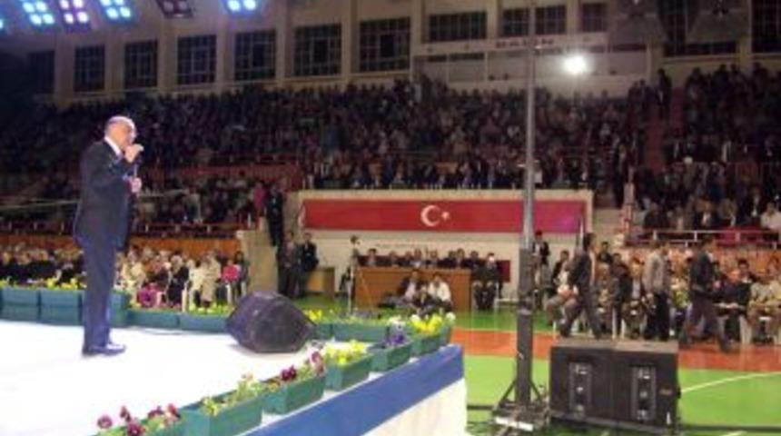 Prof. Dr. Aydın: Müslümanlar Hz. Muhammed'in hayatını örnek almalı