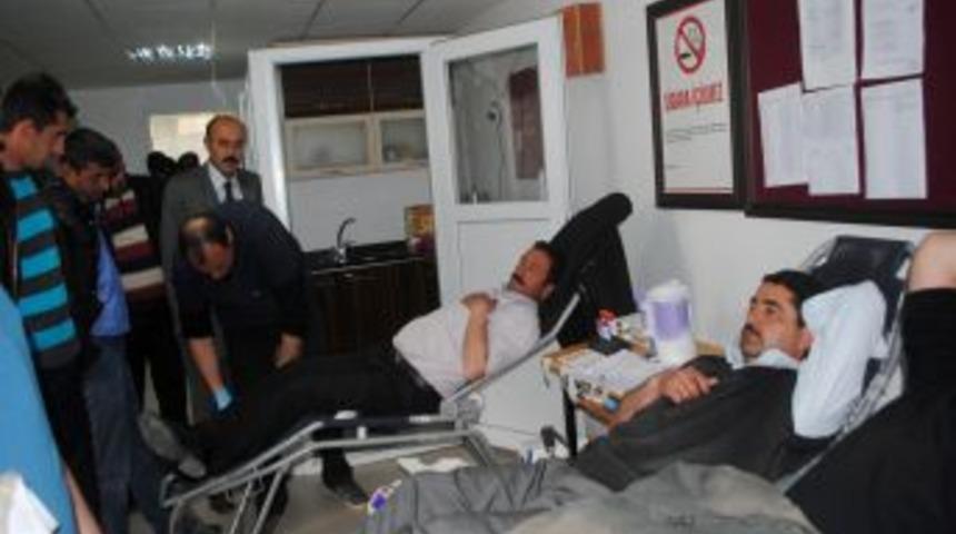 Kutlu Doğum i&ccedil;in kan bağışında bulundular