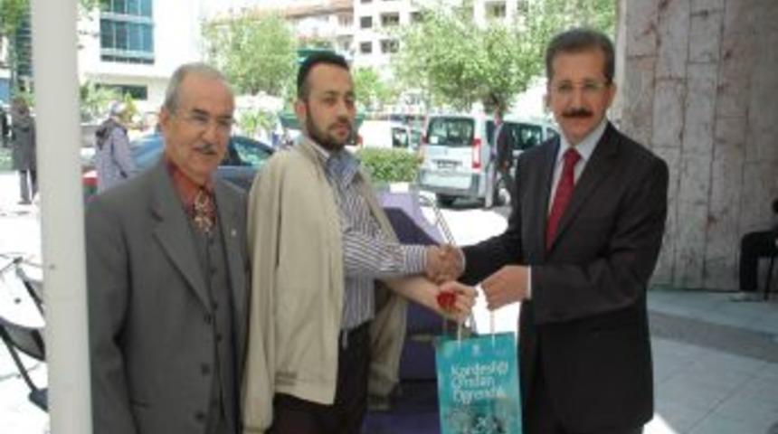 Cihan: Kan bağışı insani sorumluluk olduğu kadar din&icirc; bir g&ouml;rev