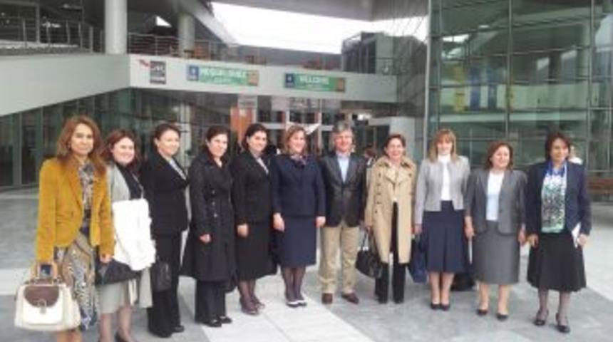 Milletvekili En&ccedil;: Cinsiyet ayrımına karşıyız