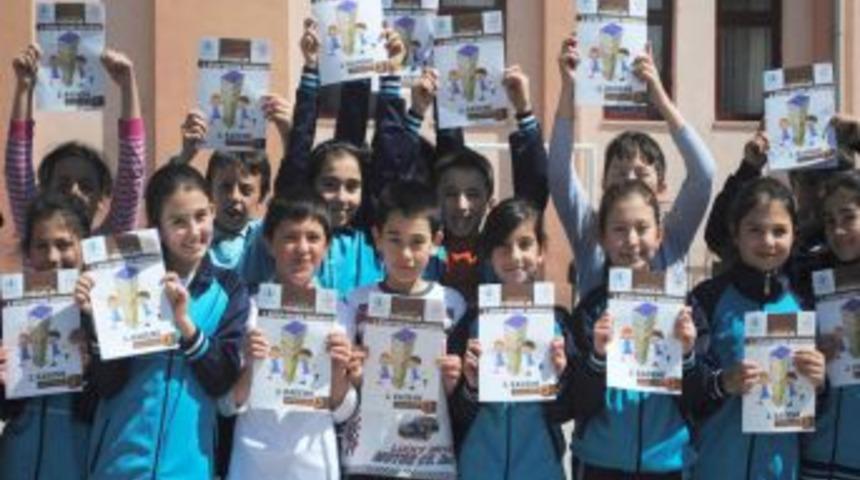 Pursaklar'da kitap okuma yarışmasına b&uuml;y&uuml;k ilgi