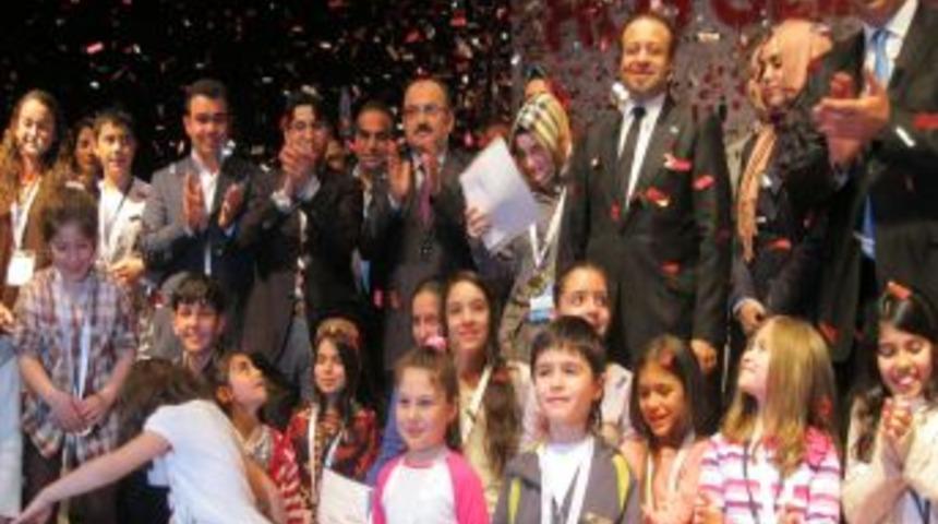 Şehit Fethibey İlk&ouml;ğretim Okulu, Sosyal Bilimler Olimpiyatları'nda birinci oldu