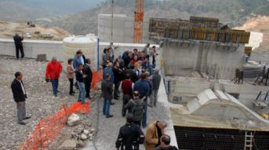 Gazeteciler Pamuklu Barajı&rsquo;nı Gezdi...