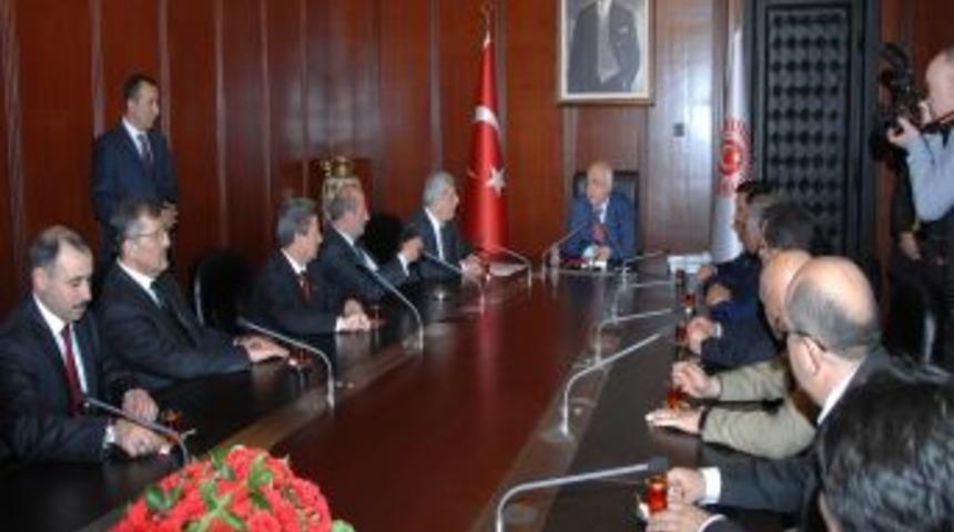 Tbmm Başkanı &Ccedil;i&ccedil;ek, Kocaeli B&uuml;y&uuml;kşehir Belediye Başkanını Kabul Etti