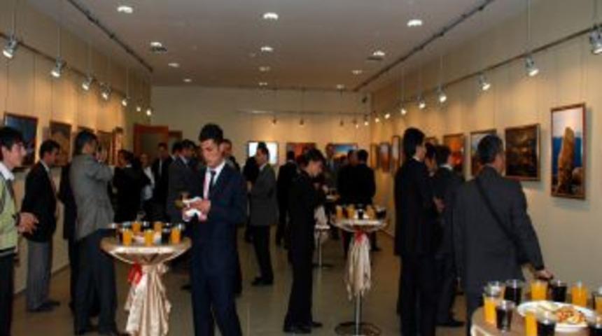 Emniyet M&uuml;d&uuml;r&uuml; Fotoğraf Sergisi A&ccedil;tı