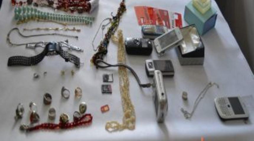 Kayseri'de 7 Mahallede Hırsızlık Yapan 'balkon Faresi' Yakalandı