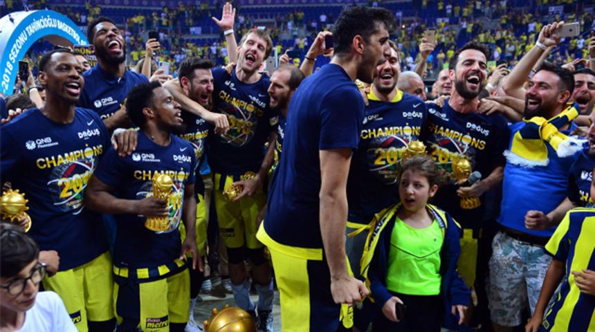 Fenerbahçe, Jason Thompson ile yolların ayrıldığını açıkladı