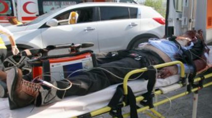 Sakarya'da cipe yapılan silahlı saldırıda 2 kişi &ouml;ld&uuml;r&uuml;ld&uuml;