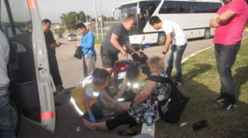 Manavgat'ta Trafik Kazası: 1 Yaralı