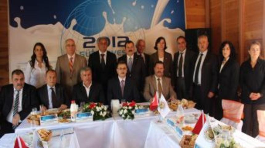 T&uuml;rkiye'de İlk Kez Ulusal S&uuml;t Zirvesi Yapılacak
