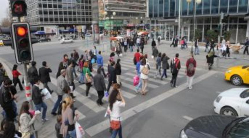 Başkent'te kavşaklara sesli uyarı cihazı yerleştiriliyor