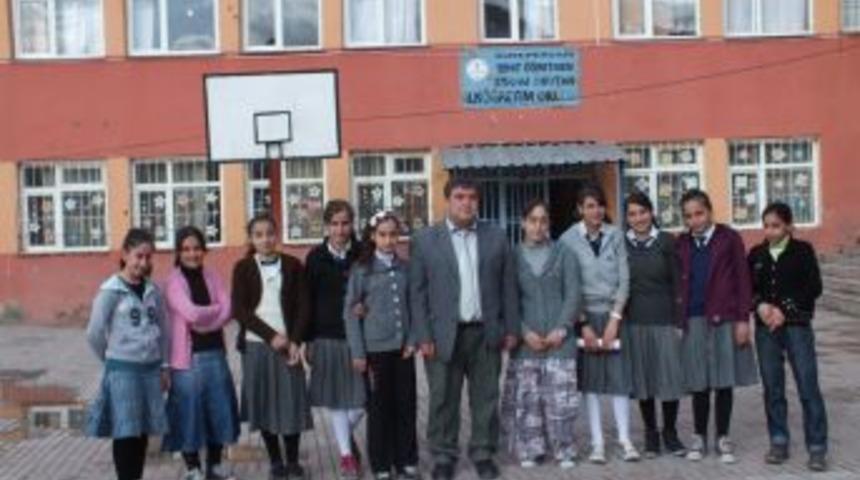 Kutlu Doğum bilgi yarışmasını Pervarili &ouml;ğrenciler kazandı